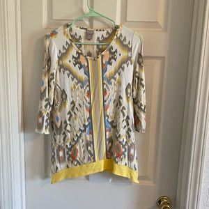 Chico's Zenergy V neck shirt blouse Top